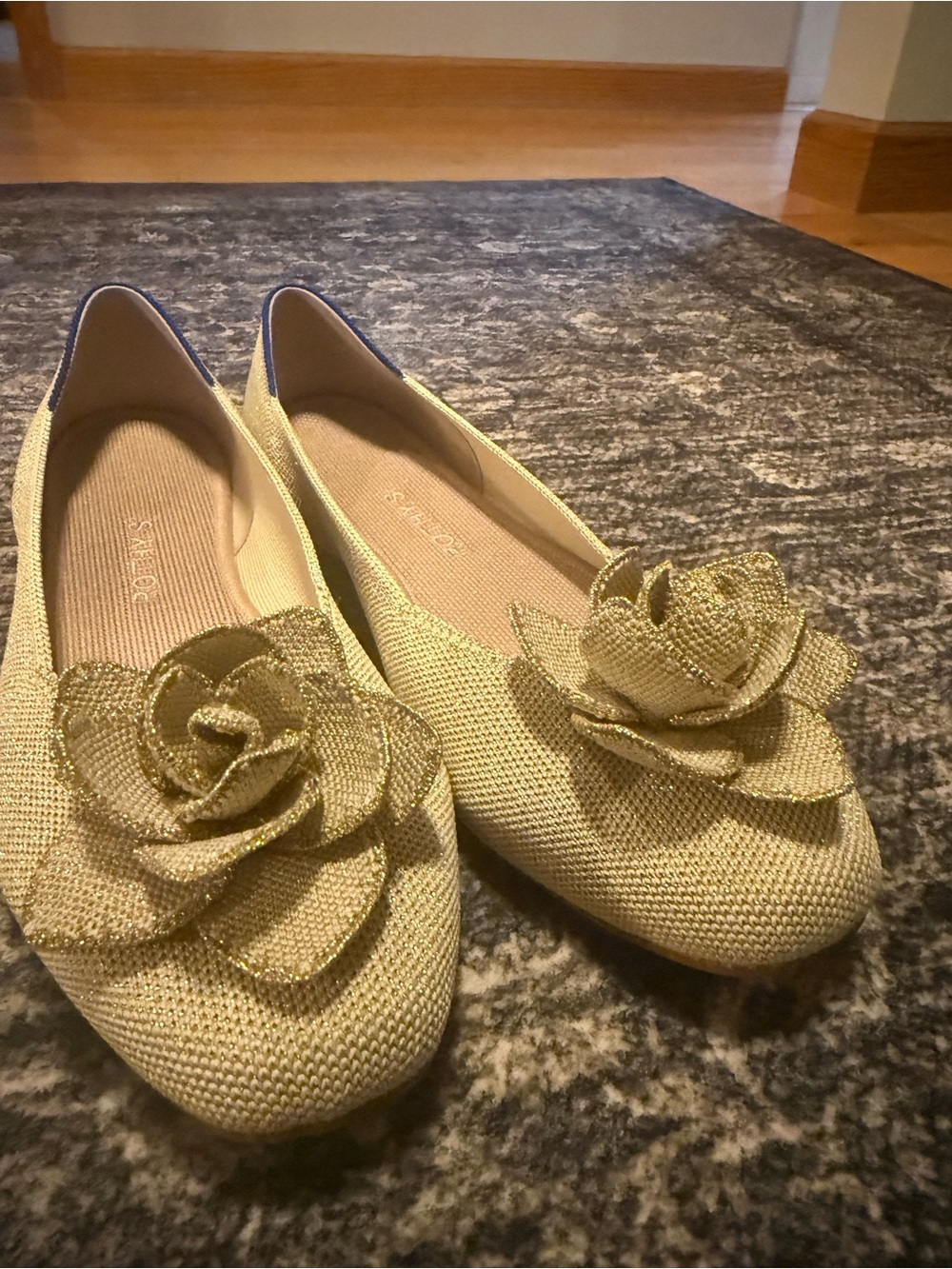 NEW Rothy's Petal Point Ballet Flats in Light Gold Metallic with Floral Applique